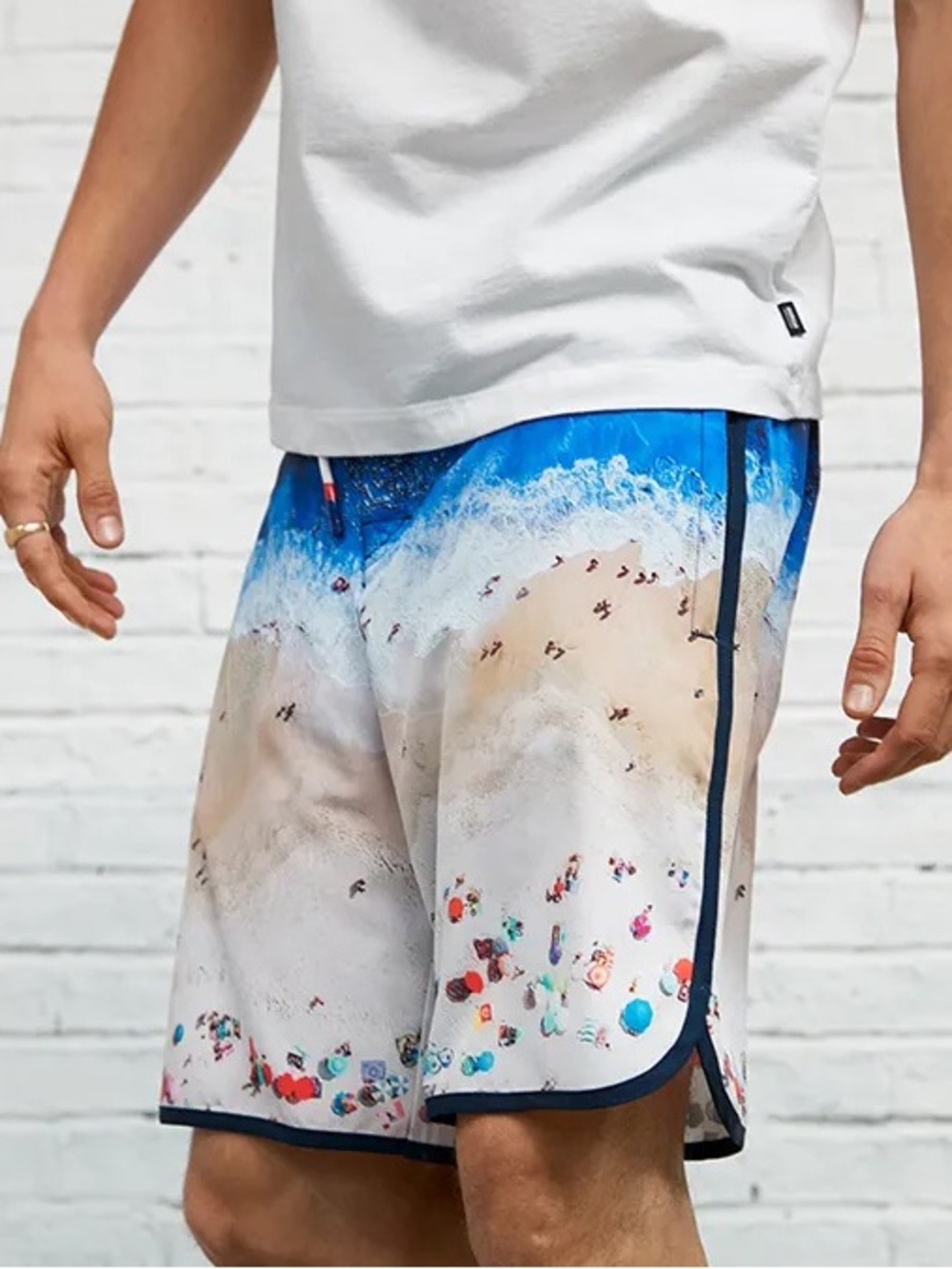 American Eagle Outfitters Men's Blue and Tan Beach-Print Swim Shorts